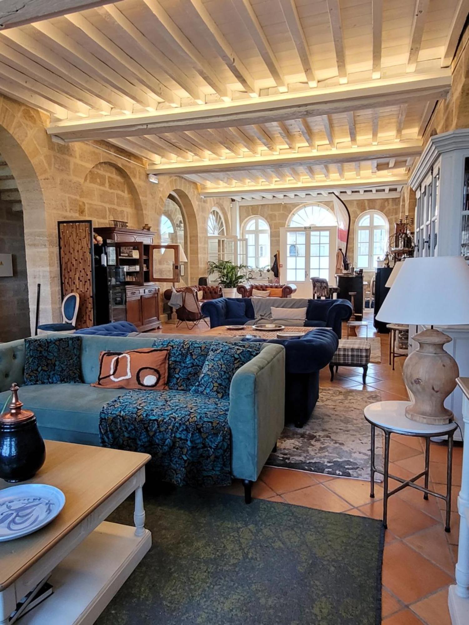 Pavillon Des Millesimes & Wellness Center Bed & Breakfast Lussac  Exterior photo